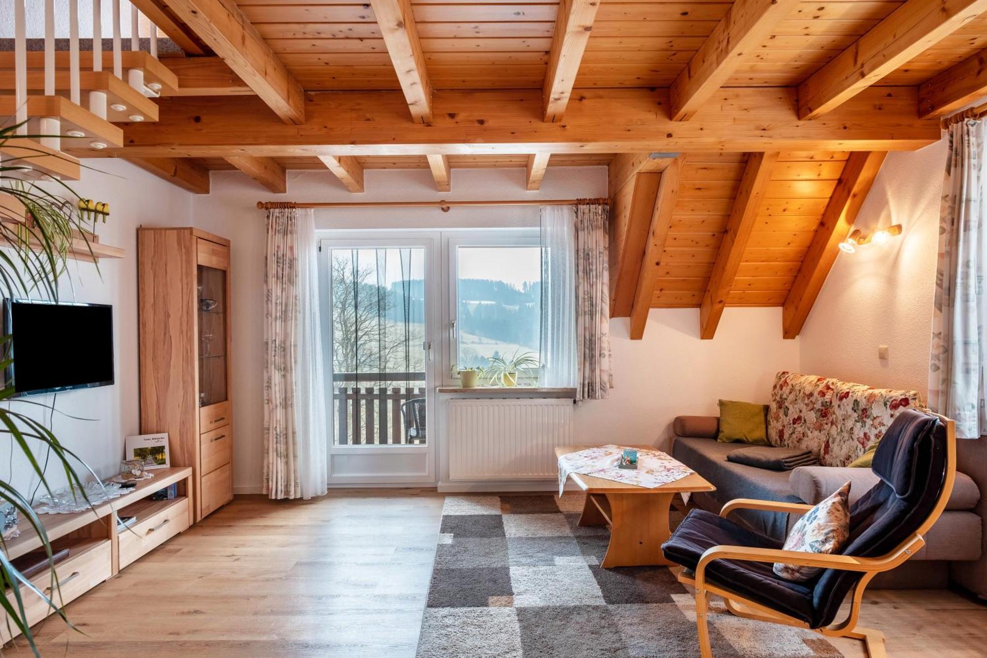 Ferienwohnung beim Pauli Titisee-Neustadt Exterior foto
