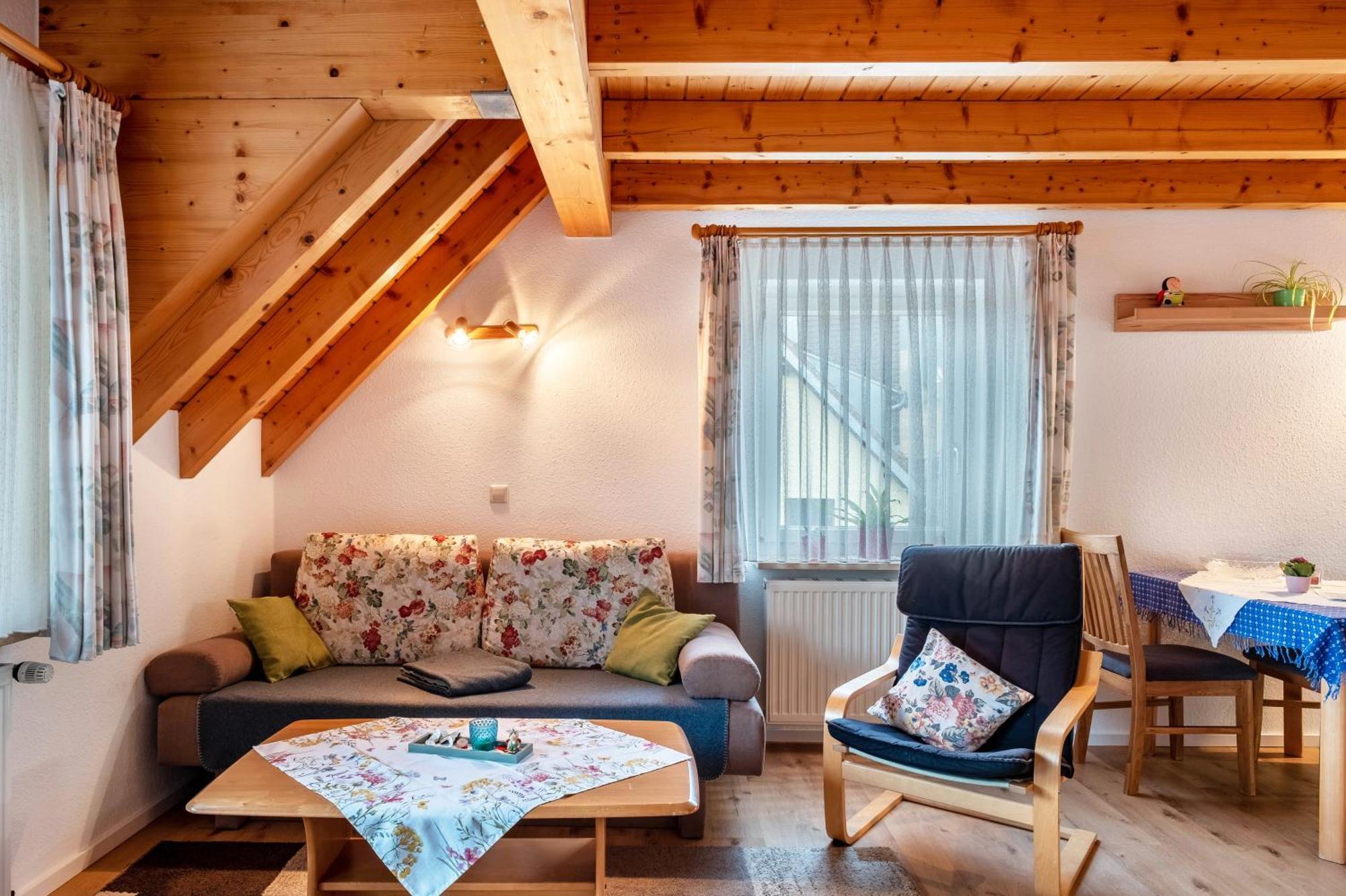 Ferienwohnung beim Pauli Titisee-Neustadt Exterior foto